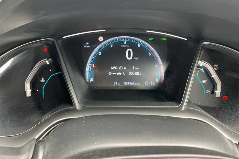 Honda Civic 1.0 Vtec Turbo 126 Sr ET70BCU Black #2