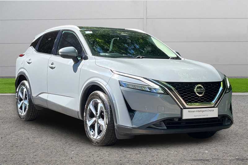 Nissan Qashqai 1.3 Dig-t Mh Premiere Edition Grey