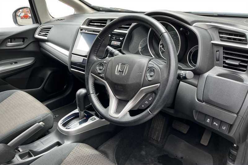 Honda Jazz 1.3 I-vtec Ex Cvt White #4