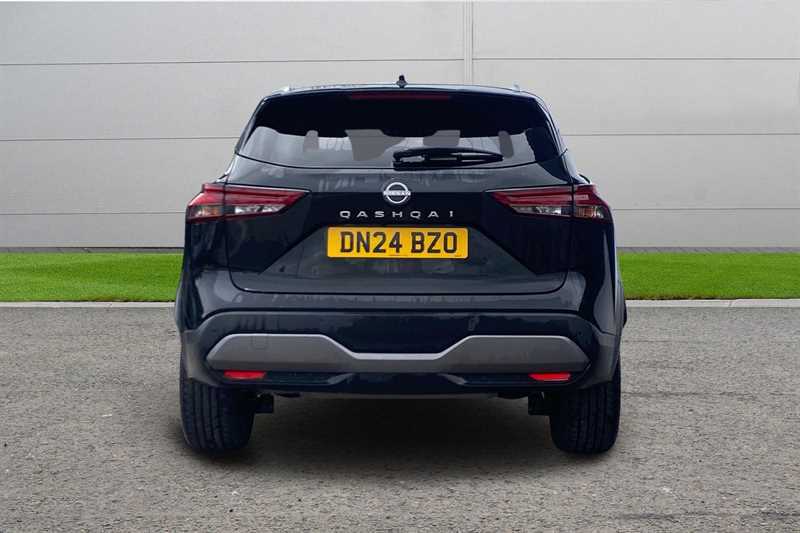 Nissan Qashqai 1.3 Dig-t Mh N-connecta DN24BZO Black #4