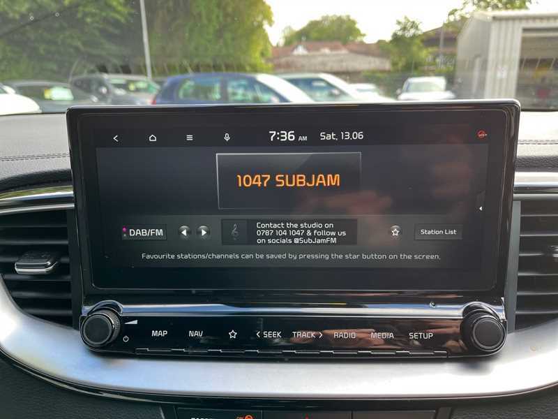 Kia Xceed 1.0T Gdi Isg Connect MM22UWL Black