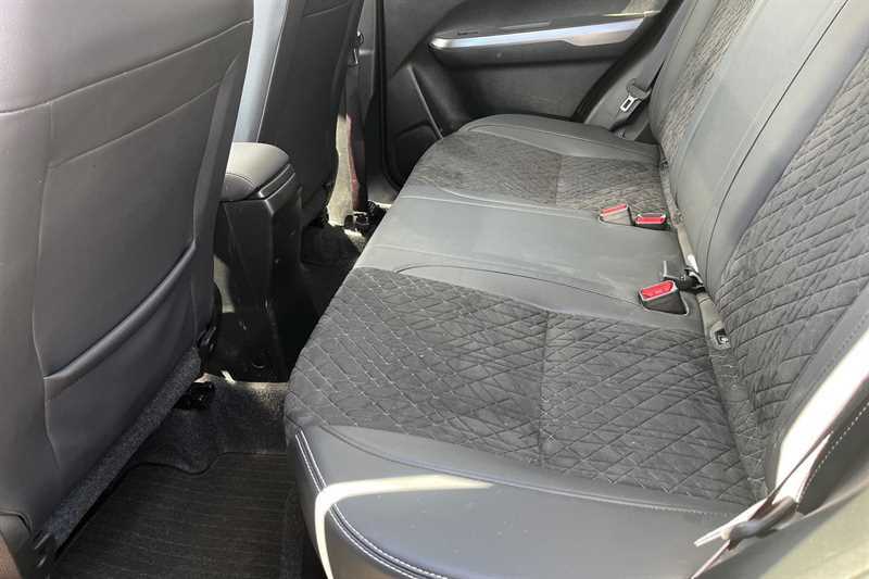 Suzuki Vitara 1.4 Boosterjet Mild Hybrid Motion White #23