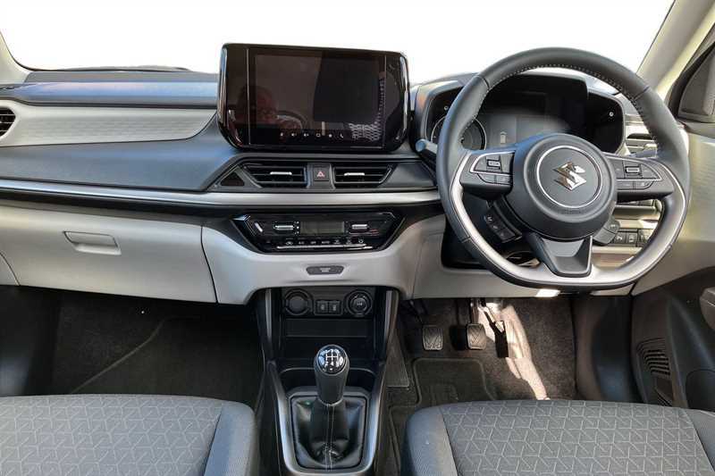 Suzuki Swift 1.2 Mild Hybrid Ultra Allgrip Silver #4