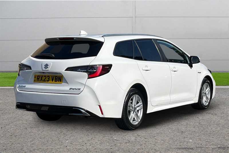 Suzuki Swace 1.8 Hybrid Motion Cvt White #3