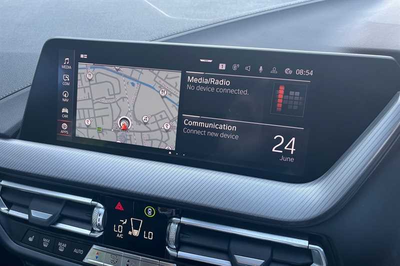 BMW 1 Series 118I 136 M Sport White