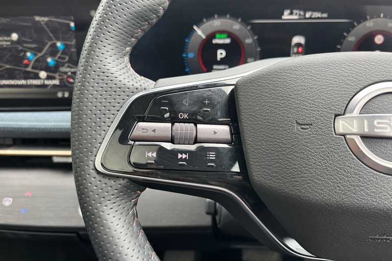 Nissan Ariya 178Kw Evolve 87Kwh 22Kwch Red #6