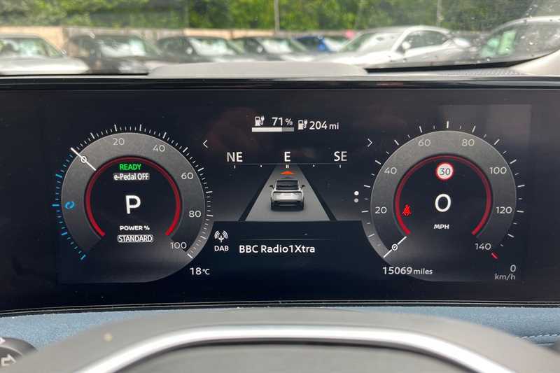 Nissan Ariya 178Kw Evolve 87Kwh 22Kwch Red #4