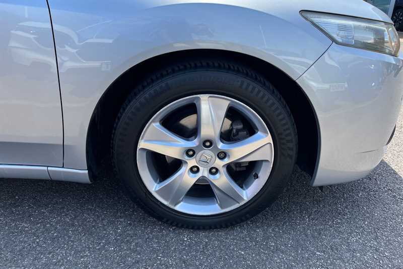 Honda Accord 2.2 I-dtec Es Silver #15