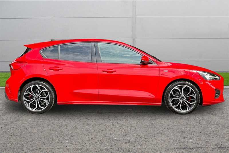 Ford Focus 1.0 Ecoboost 125 St-line X Edition WN22DYJ Red #3