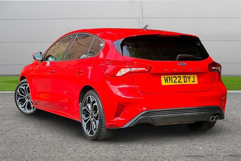 Ford Focus 1.0 Ecoboost 125 St-line X Edition WN22DYJ Red #2
