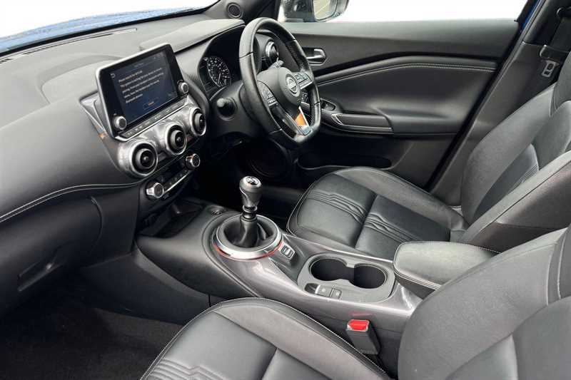 Nissan Juke 1.0 Dig-t 114 Tekna BD73HHV Blue #2