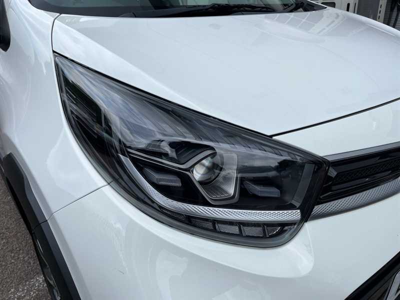 Kia Picanto 1.0 X-line S LS73YKX White #4