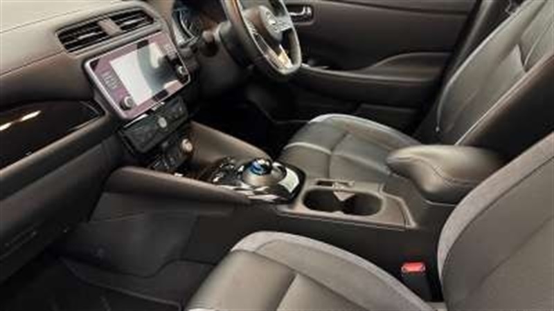 Nissan Leaf 160Kw E Tekna 59Kwh Black #2