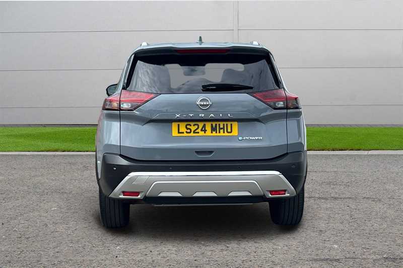Nissan X-Trail 1.5 E-power 204 Tekna Xtronic Grey #4