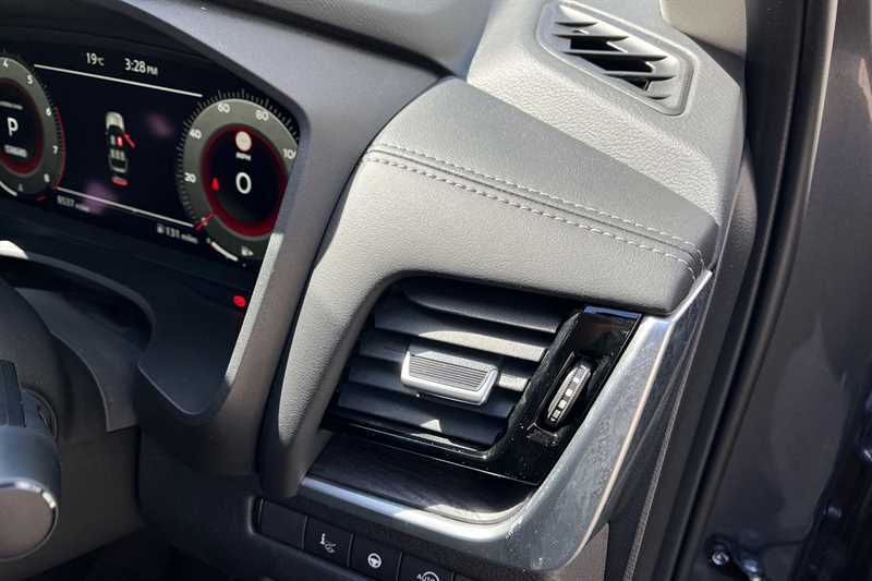 Nissan X-Trail Tekna Grey #26