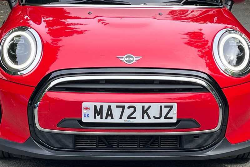Mini Convertible Cooper Exclusive Steptronic Euro 6 2-Door Black #38
