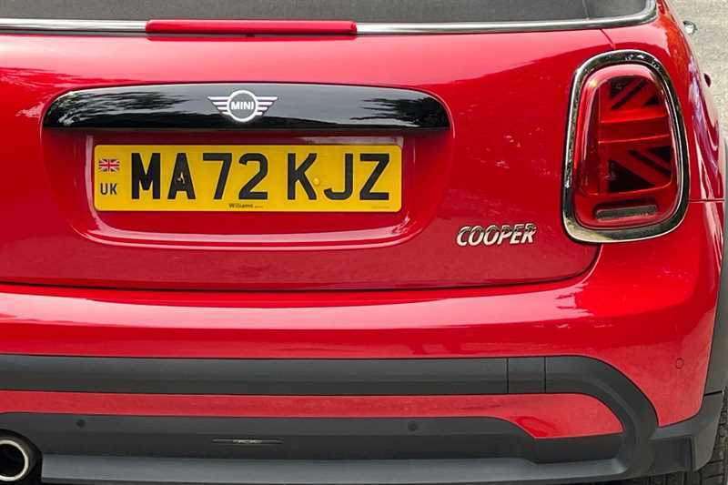 Mini Convertible Cooper Exclusive Steptronic Euro 6 2-Door Black #27
