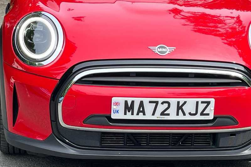 Mini Convertible Cooper Exclusive Steptronic Euro 6 2-Door Black #37