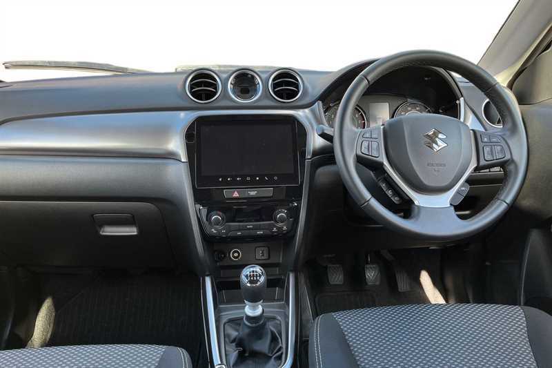 Suzuki Vitara 1.4 Boosterjet Mild Hybrid Motion KX25TLK Grey #4