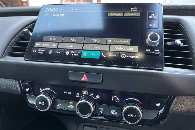 Honda Jazz 1.5 I-mmd Hybrid Advance Ecvt NK74WGJ Blue #6
