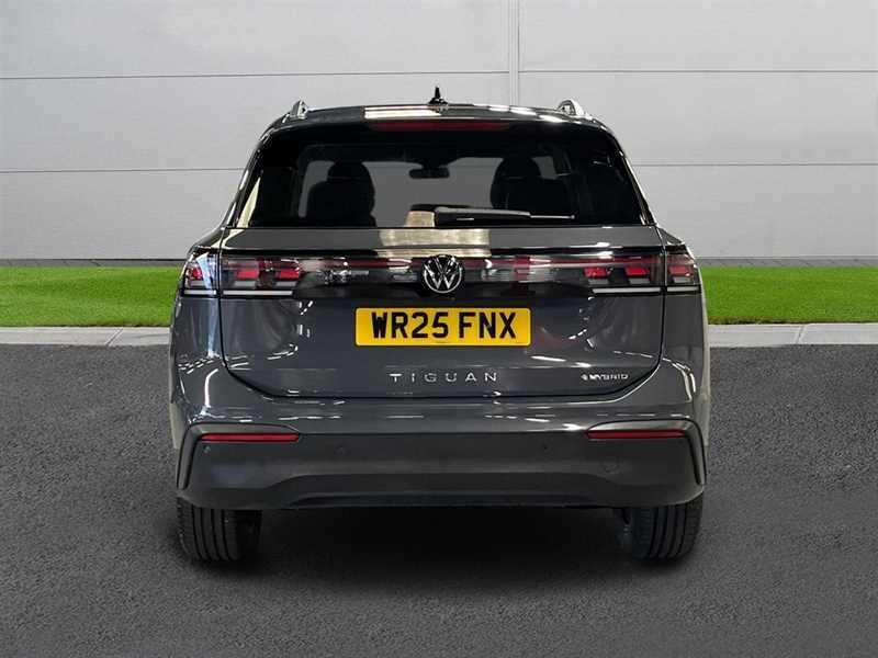 Volkswagen Tiguan 1.5 Tsi Ehybrid Match Dsg WR25FNX Grey #4
