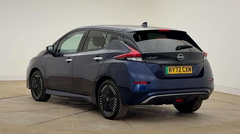 Nissan Leaf 110Kw N-connecta 39Kwh Blue #3