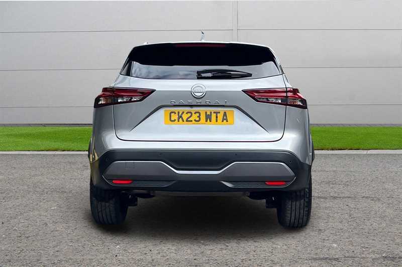 Nissan Qashqai 1.3 Dig-t Mh 158 N-connecta Xtronic CK23WTA Silver #4