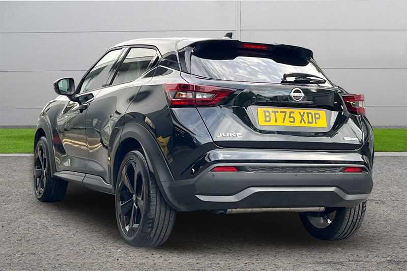 Nissan Juke 1.6 Hybrid Tekna Black #2