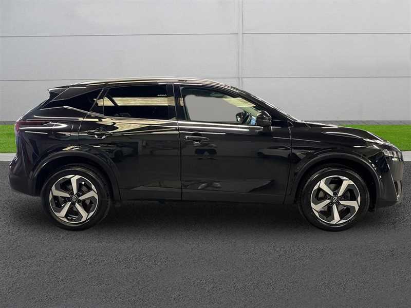 Nissan Qashqai 1.3 Dig-t Mh N-connecta DN73OHK Black #3