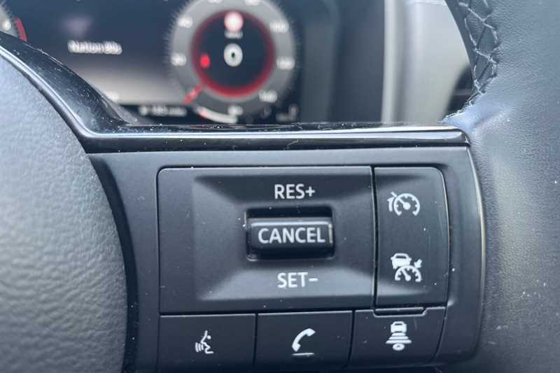 Nissan Qashqai 1.3 Dig-t Mh N-connecta DN24BZM #6