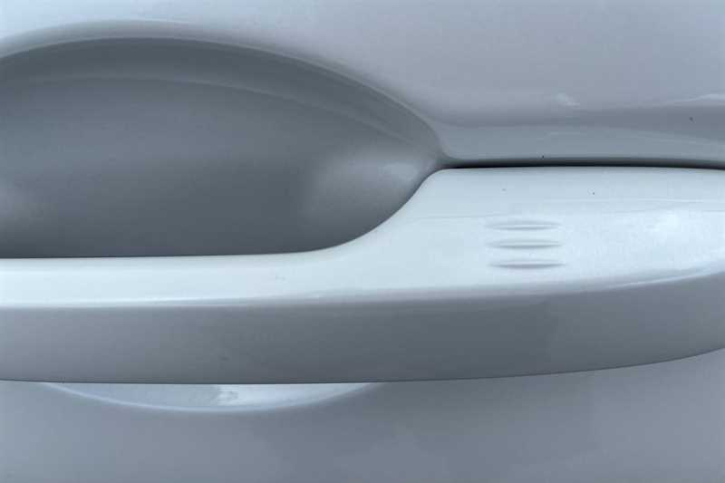 Honda e:Ny1 Advance White #43