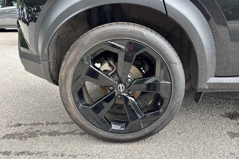 Nissan Juke 1.6 Hybrid Tekna BD75XBH Black #6