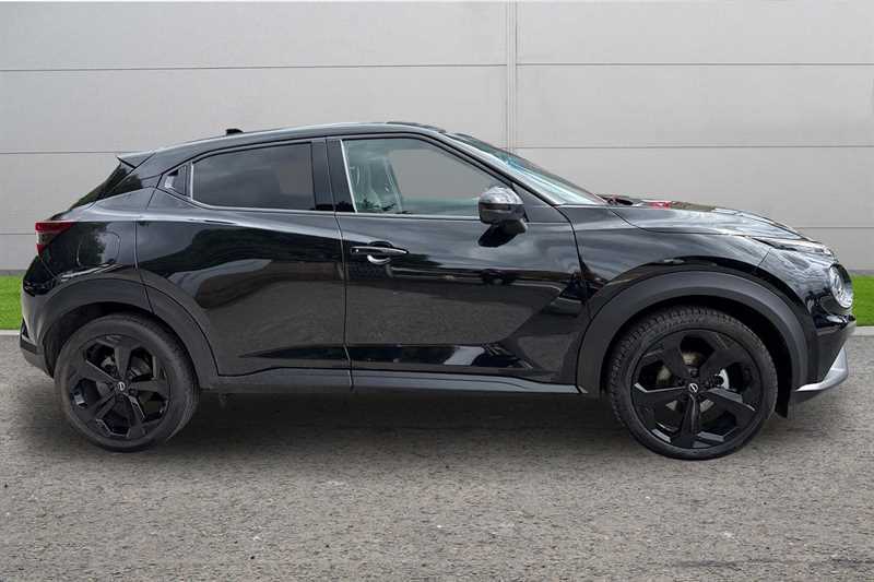Nissan Juke 1.6 Hybrid Tekna BD75XBH Black #3