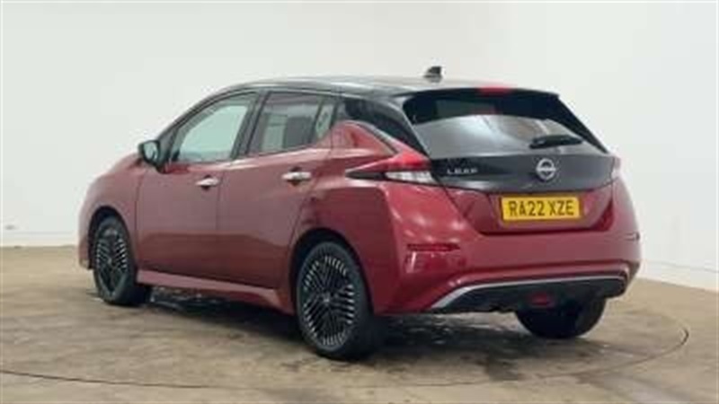 Nissan Leaf 160Kw E N-connecta 59Kwh Red #3