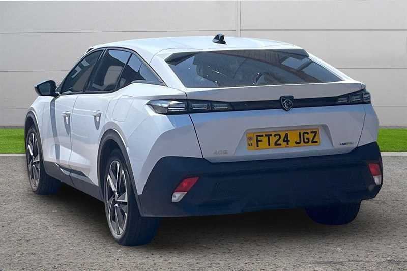 Peugeot 408 1.6 Plug-in Hybrid Allure E-eat8 White #3