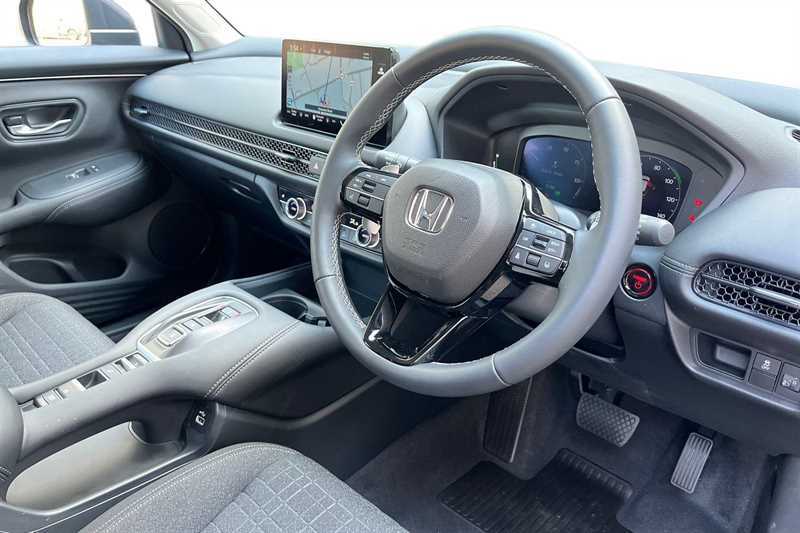 Honda Zr-V 2.0 Ehev Elegance Cvt Black #4