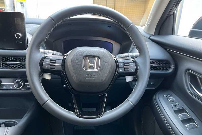 Honda Zr-V 2.0 Ehev Elegance Cvt Black #2