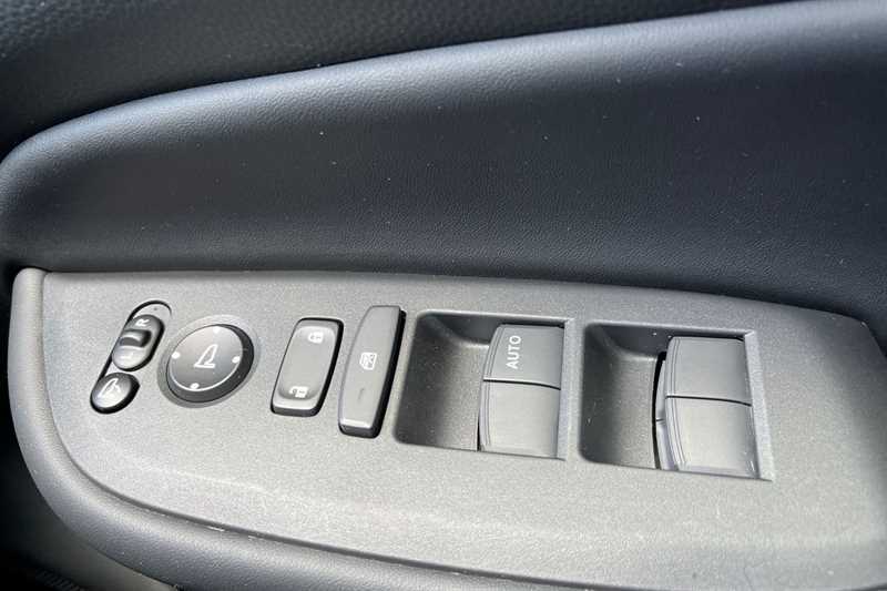 Honda Jazz Jazz Sr I-mmd Cvt Blue #18