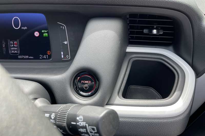Honda Jazz Jazz Sr I-mmd Cvt Blue #45