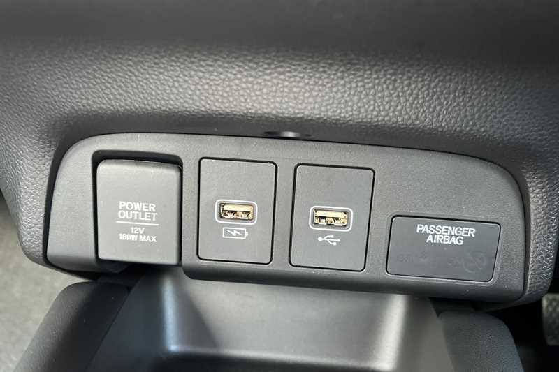 Honda Jazz Jazz Sr I-mmd Cvt Blue #22