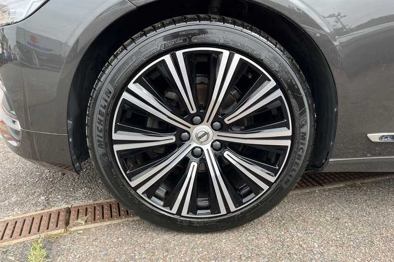 Volvo V90 Momentum, B4 Mild Hybrid  #29