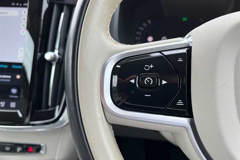 Volvo V90 Momentum, B4 Mild Hybrid  #17