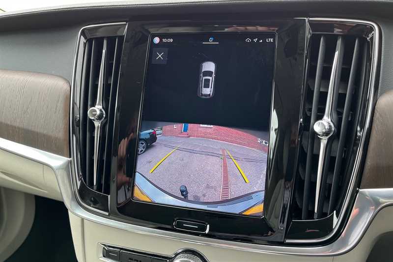 Volvo V90 Momentum, B4 Mild Hybrid  #15