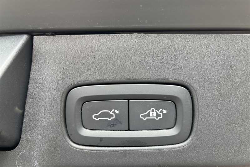Volvo V90 Momentum, B4 Mild Hybrid  #21