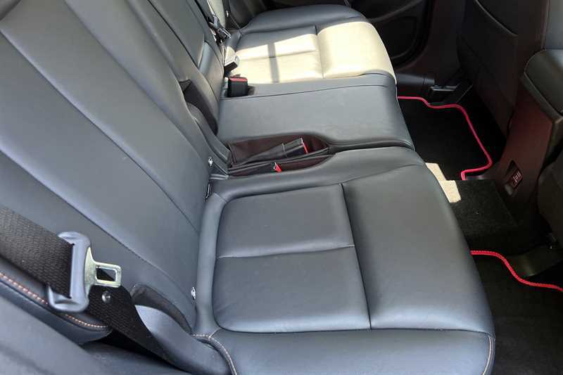 Mitsubishi Eclipse Cross 1.5 3 White #31