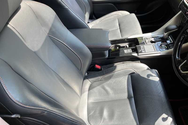 Mitsubishi Eclipse Cross 1.5 3 White #45
