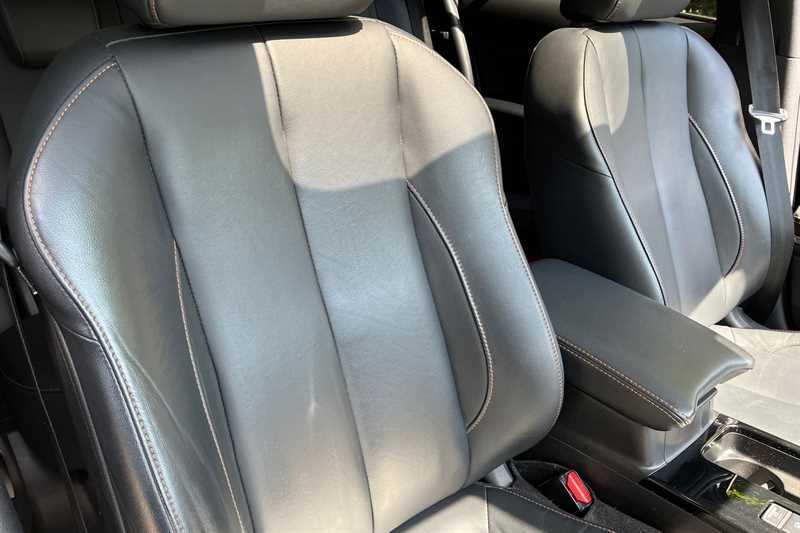 Mitsubishi Eclipse Cross 1.5 3 White #44