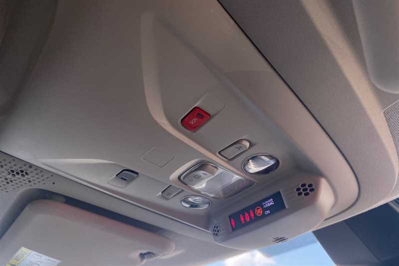 Vauxhall Combo-e Life Prime White #29