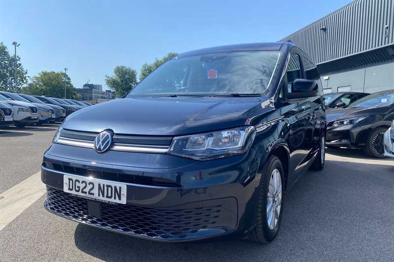 Volkswagen Caddy Maxi Life 2.0L Dsg  #41