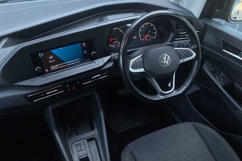 Volkswagen Caddy Maxi Life 2.0L Dsg  #34